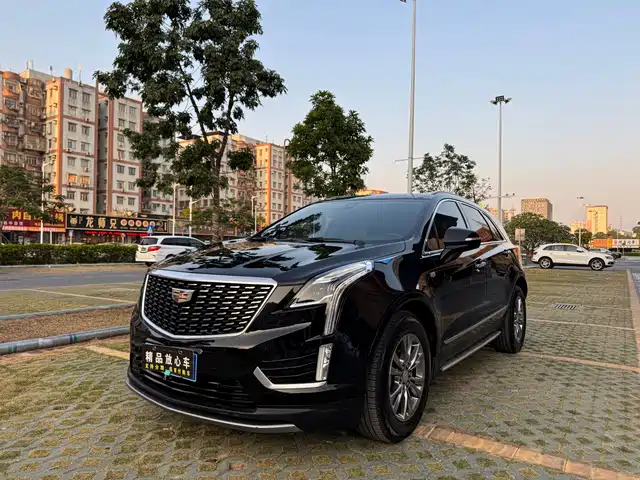 CADILLAC XT5