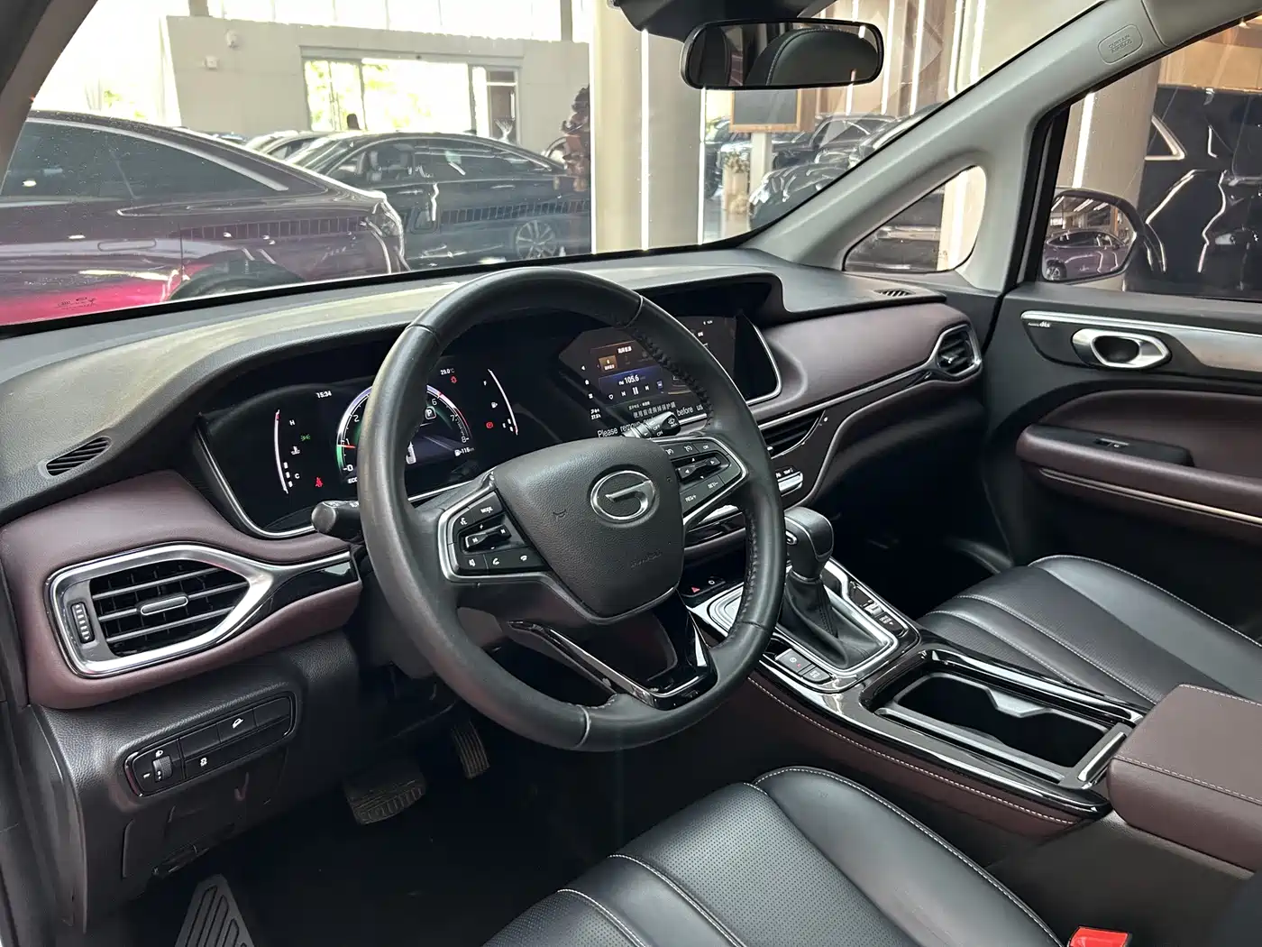 GAC Trumpchi Trumpchi M6 2025 2023 PRO 270T DCT Luxury Edition
