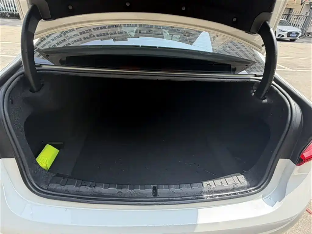 BMW 3 Series 2021 Facelift 320i Sport Package фото 25