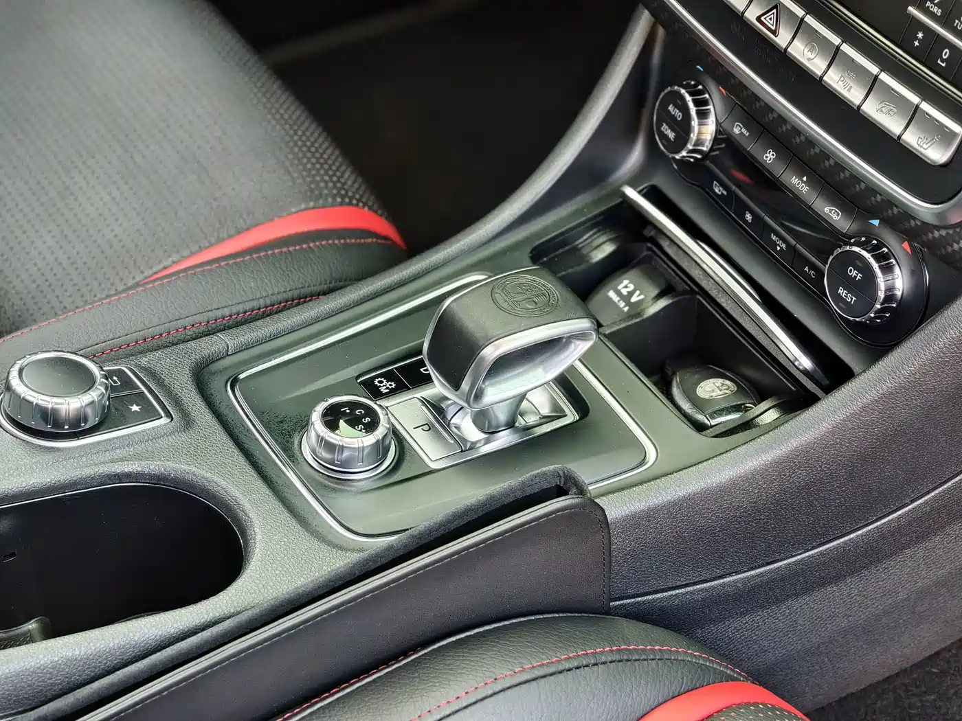 Mercedes-Benz A-Class AMG (Import) 2017 Facelift AMG A 45 4MATIC фото 18