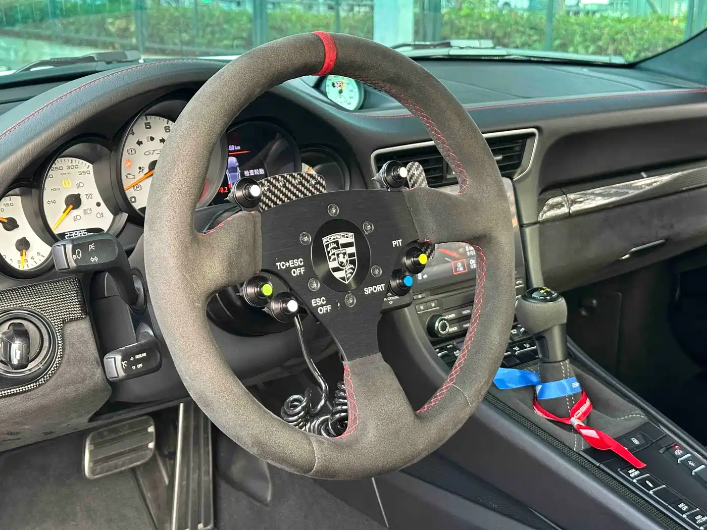 Porsche 911 2018 GT3 4.0L фото 17