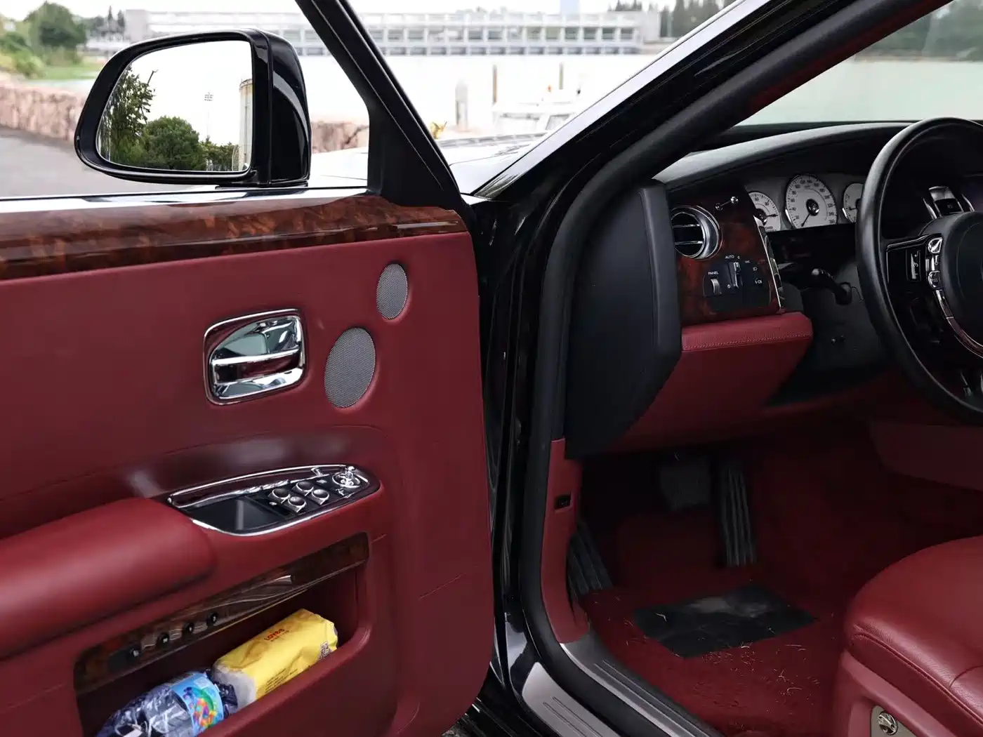 Rolls-Royce Ghost 2013 2012 6.6T Extended Version