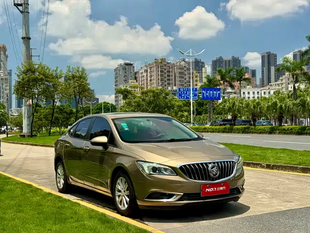 Buick Verano 2017 Sedan 20T DCT Leading — фото 3