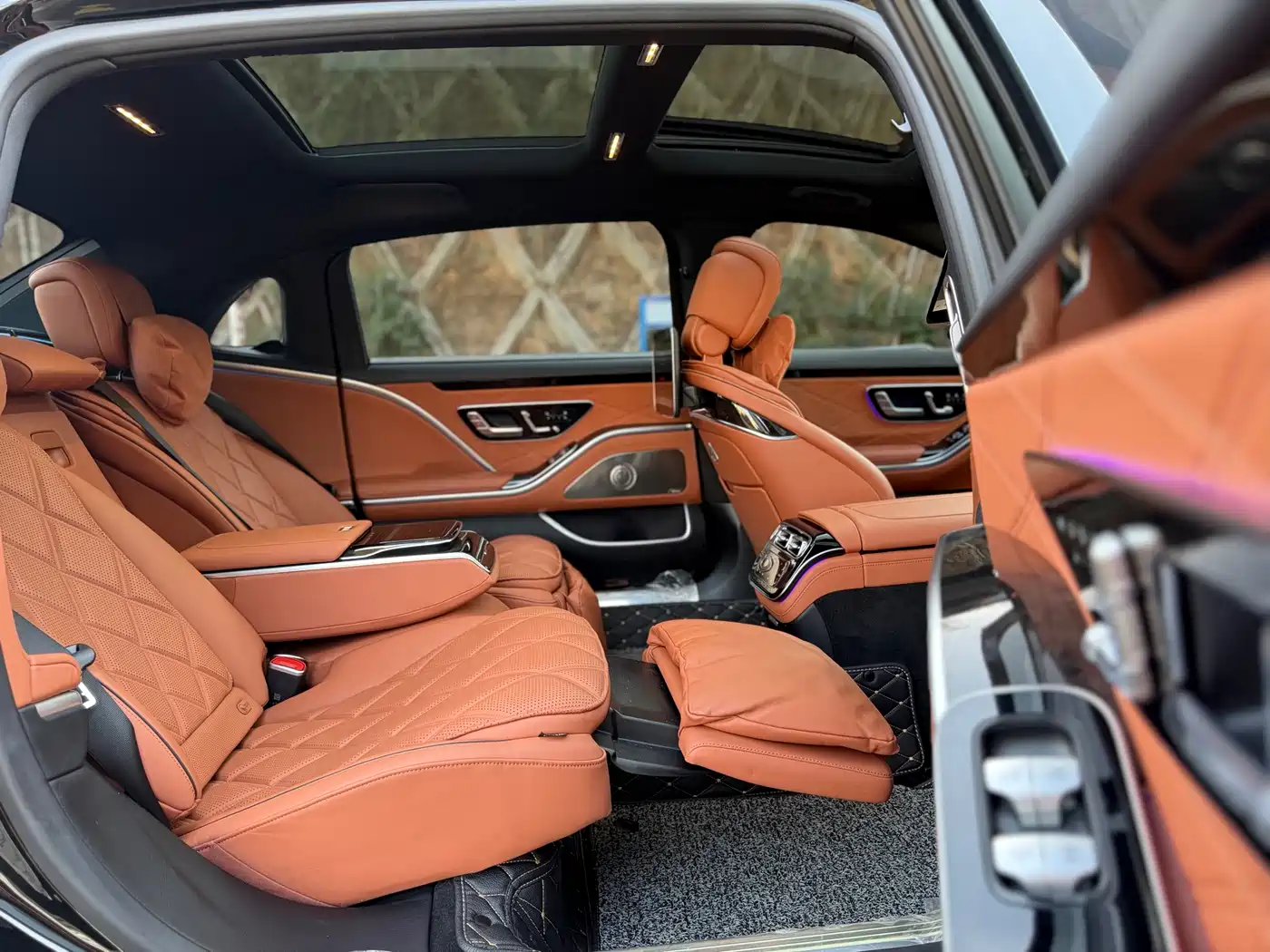 Mercedes-Benz Maybach S-Class 2024 Facelift S 480 4MATIC фото 15
