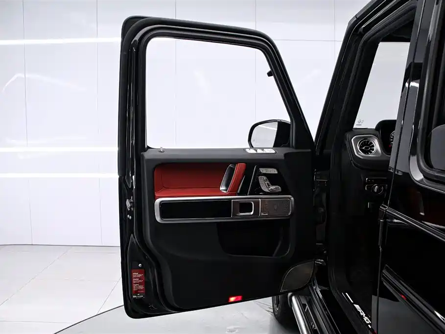 Mercedes-Benz G-Class AMG 2022 AMG G 63 фото 11
