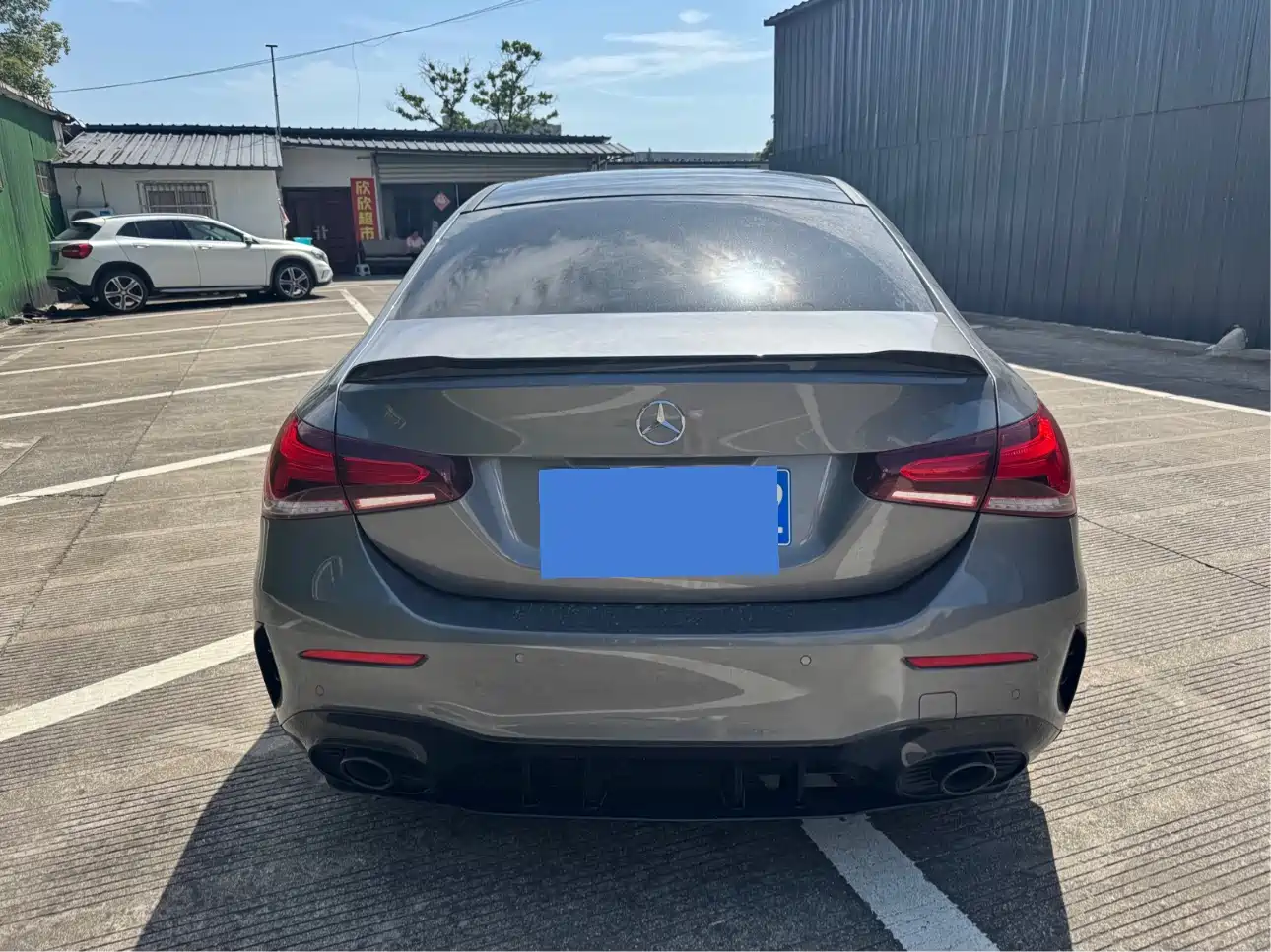 Mercedes-Benz A-Class AMG 2022 AMG A 35 L 4MATIC фото 14