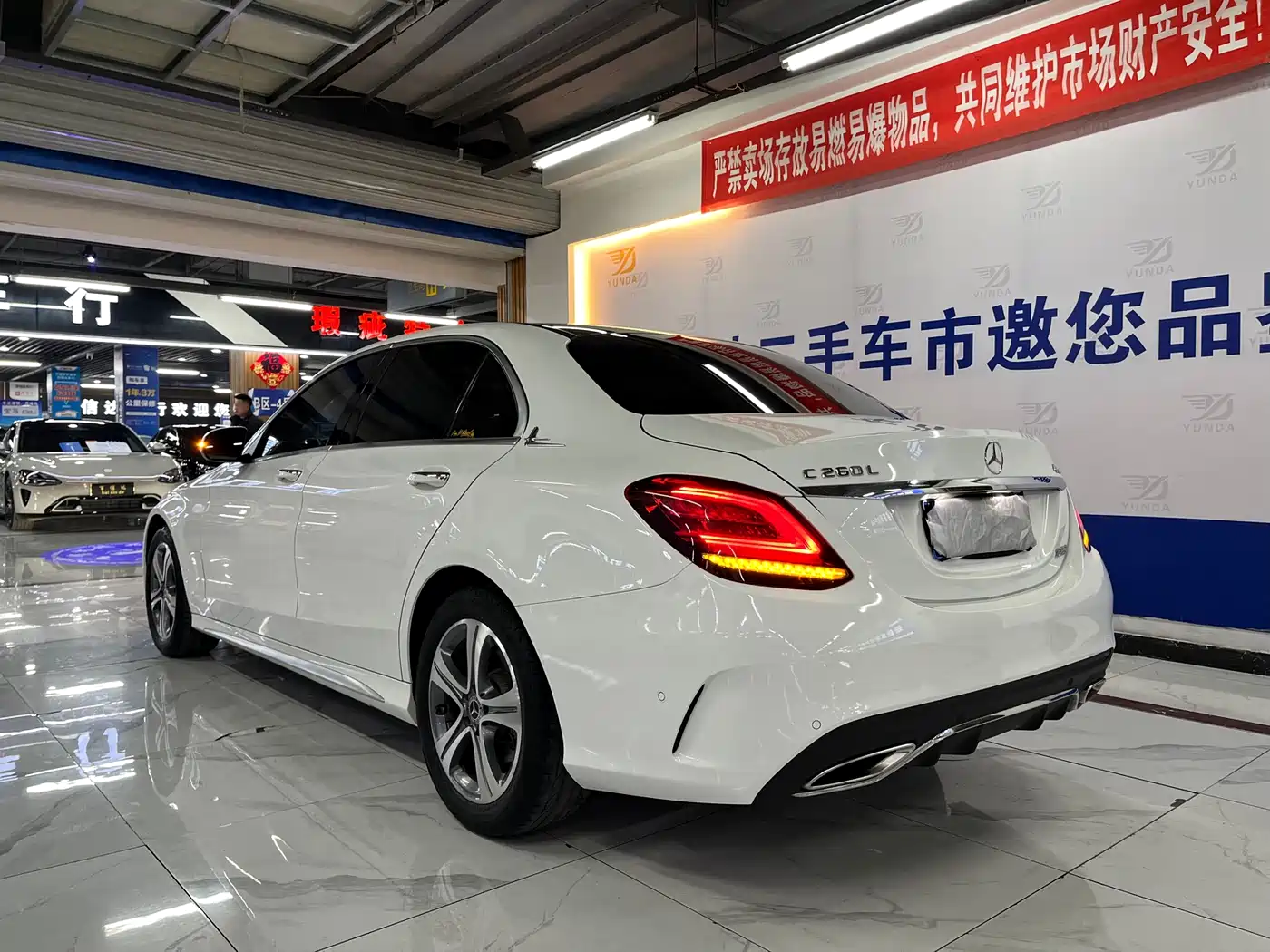 Mercedes-Benz C-Class 2020 C 260 L Sport фото 3