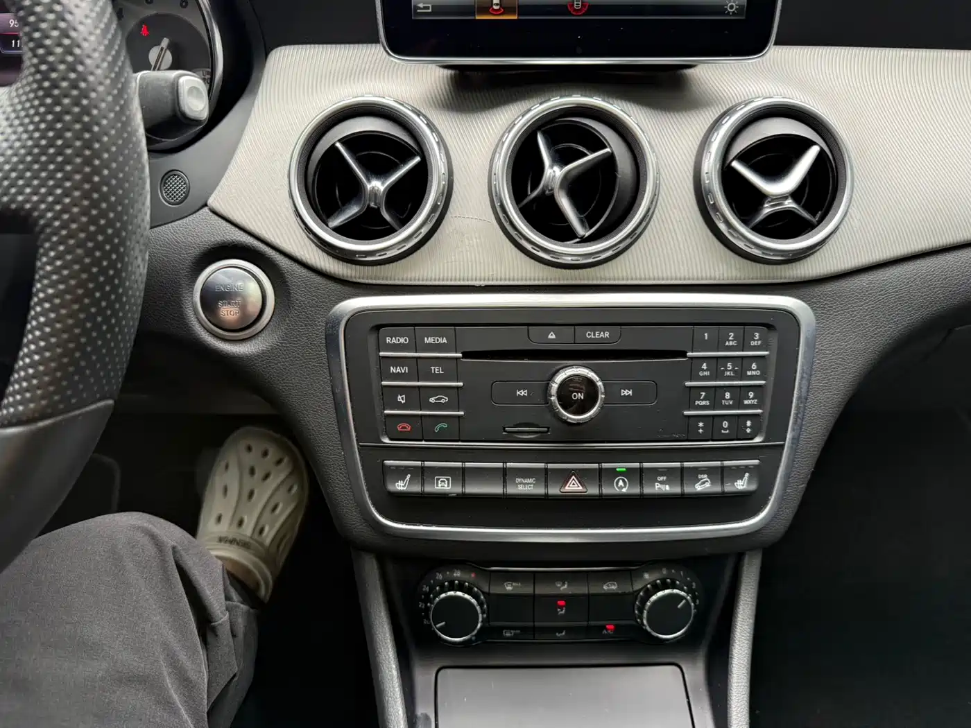 Mercedes-Benz GLA 2016 GLA 220 4MATIC Luxury фото 25
