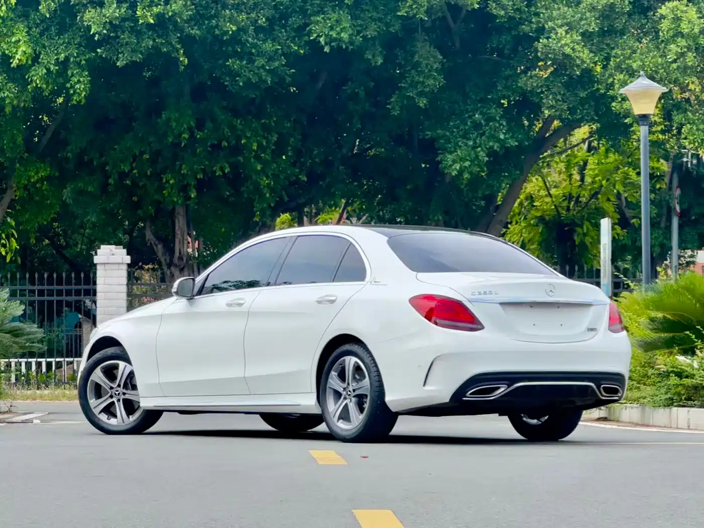 Mercedes-Benz C-Class 2020 C 260 L Sport фото 8
