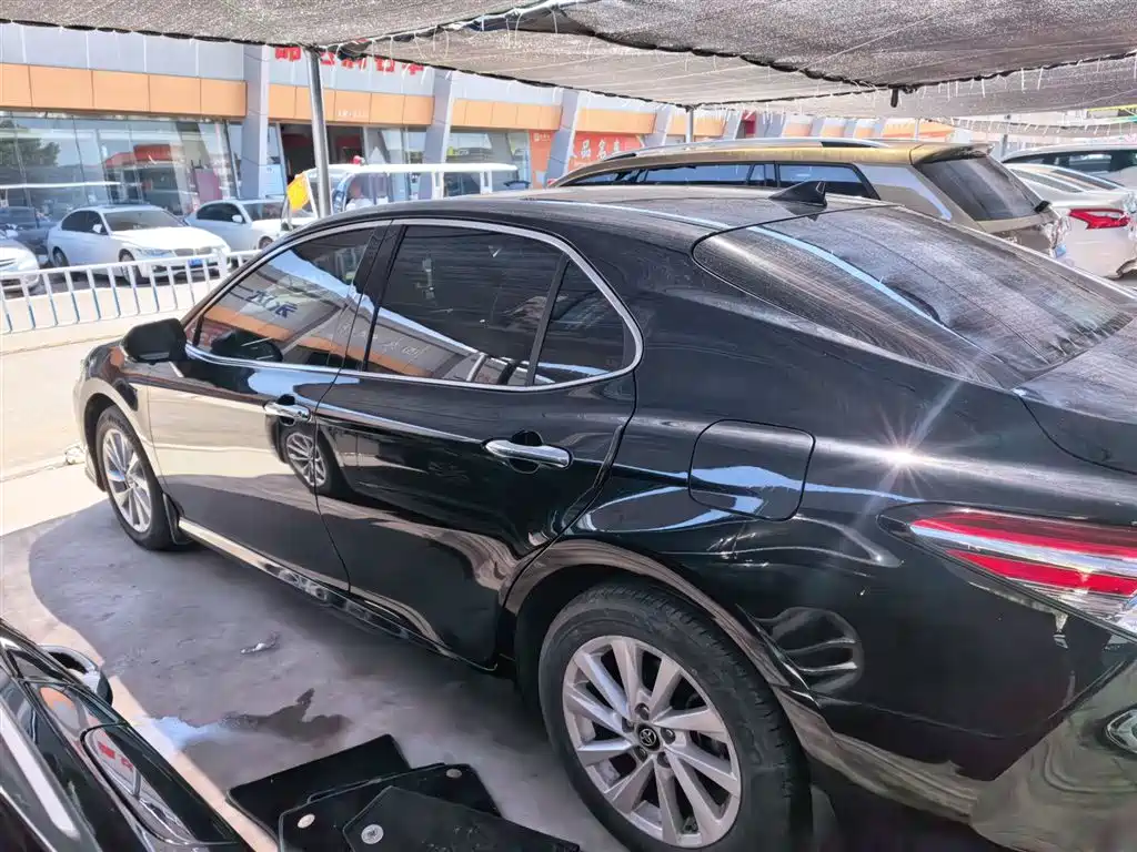 Toyota Camry 2021 2.0G Luxury Edition фото 13