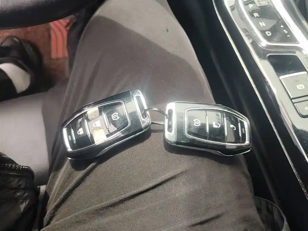 Dongfeng Fengguang Fengguang ix5 2019 2019 220T CVT Smart Style China V