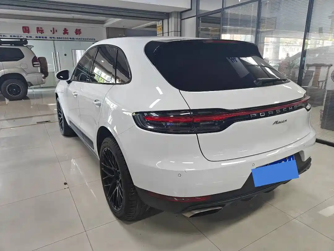 Porsche Macan 2018 Macan 2.0T фото 8