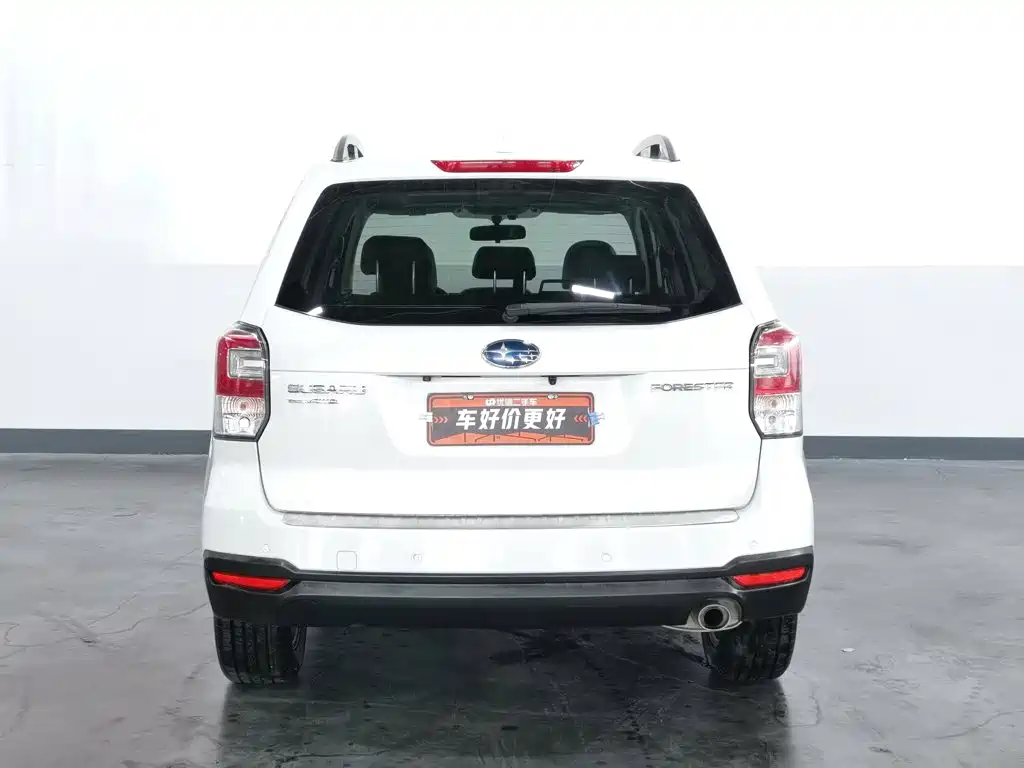 Фото 4 - Subaru Forester