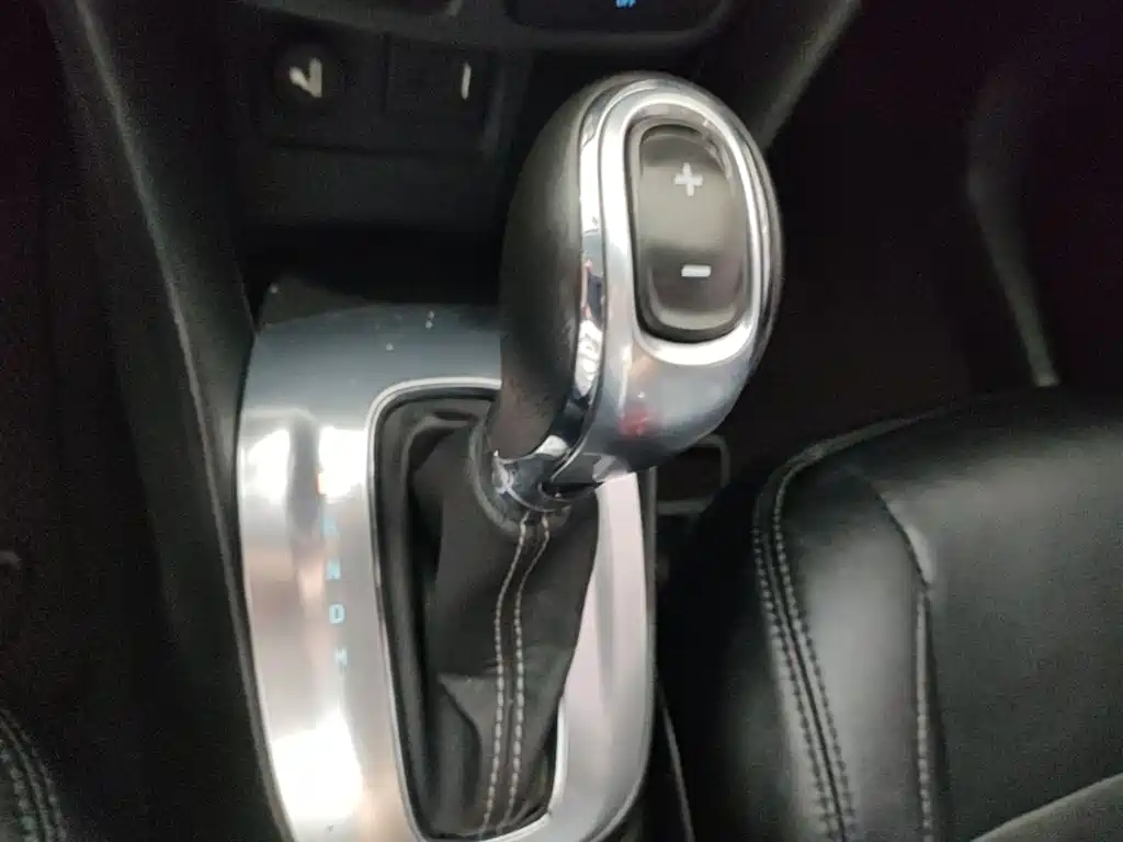 Buick Encore 2015 1.4T Automatic 2WD Urban Elite фото 14