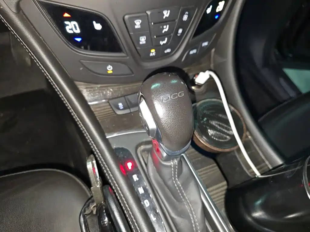 Фото 7 - Buick Envision Plus