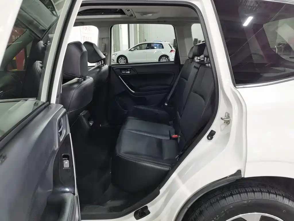 Фото 15 - Subaru Forester