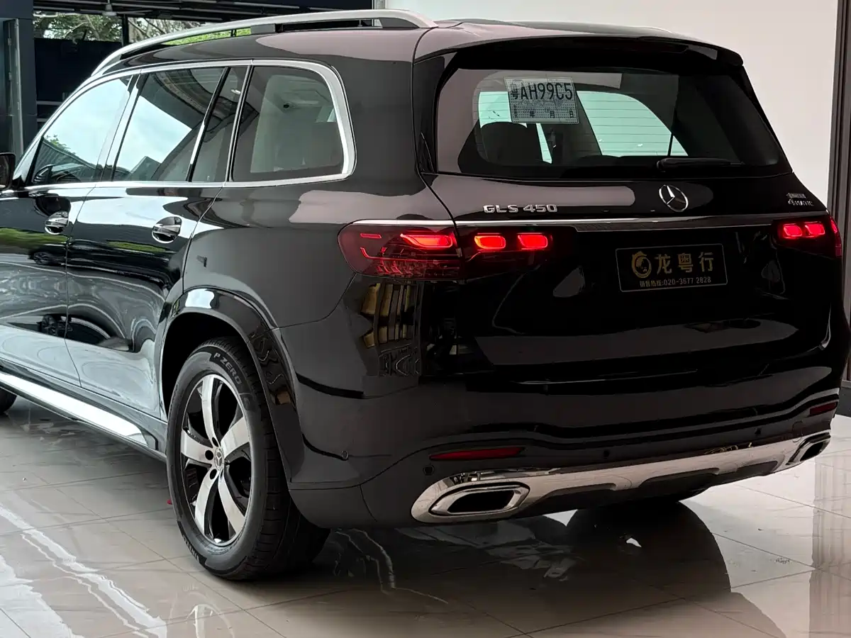Mercedes-Benz GLS 2026 GLS 450 4MATIC Dynamic фото 4
