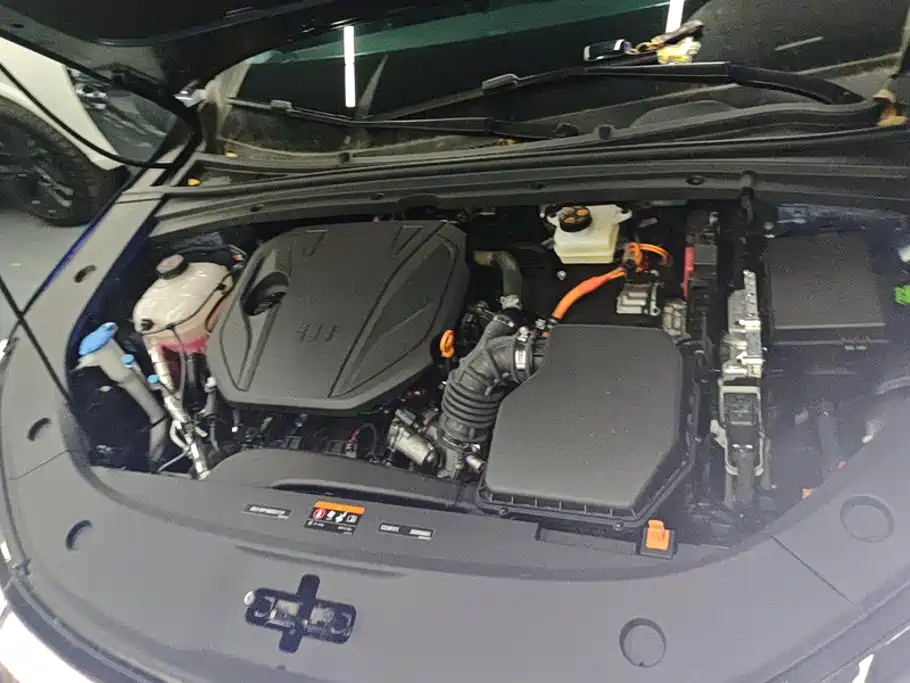 Geely Galaxy Galaxy A7 2025 2025 EM-i 70km Luxury Edition