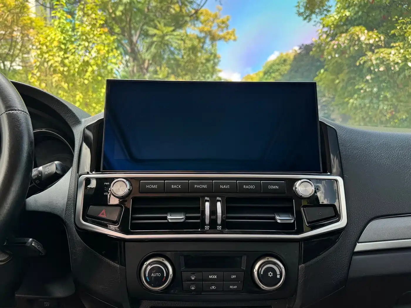 Mitsubishi Pajero (Import) 2011 2011 3.8L Premium Edition