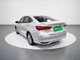 Photo 25 - Buick Verano