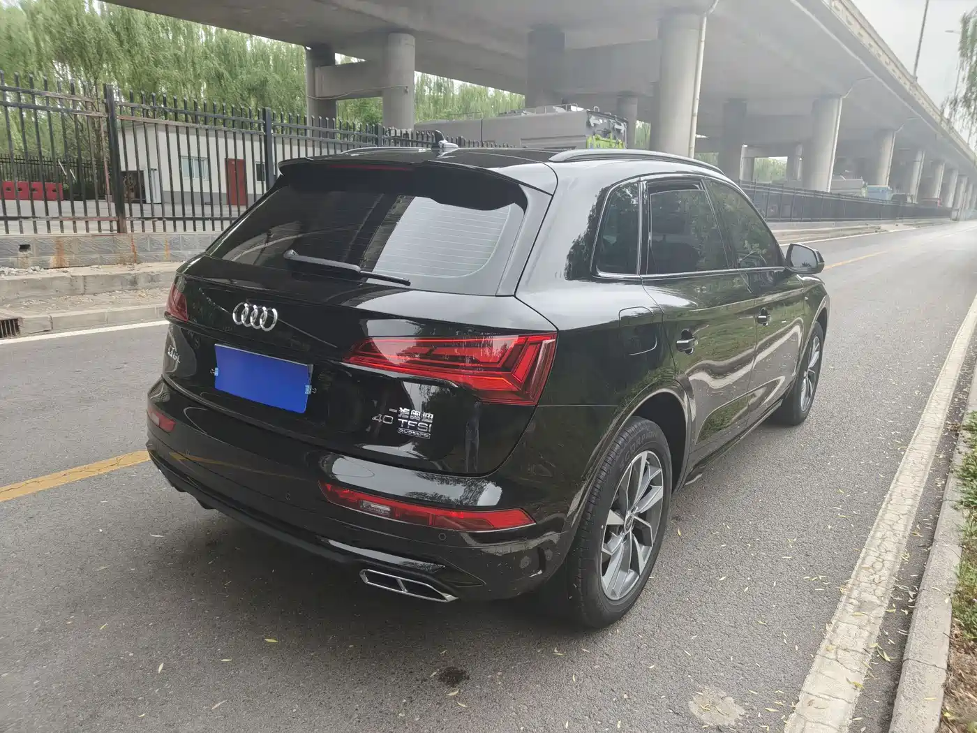 Audi Q5L 2024 Model 40 TFSI Luxury Dynamic фото 6