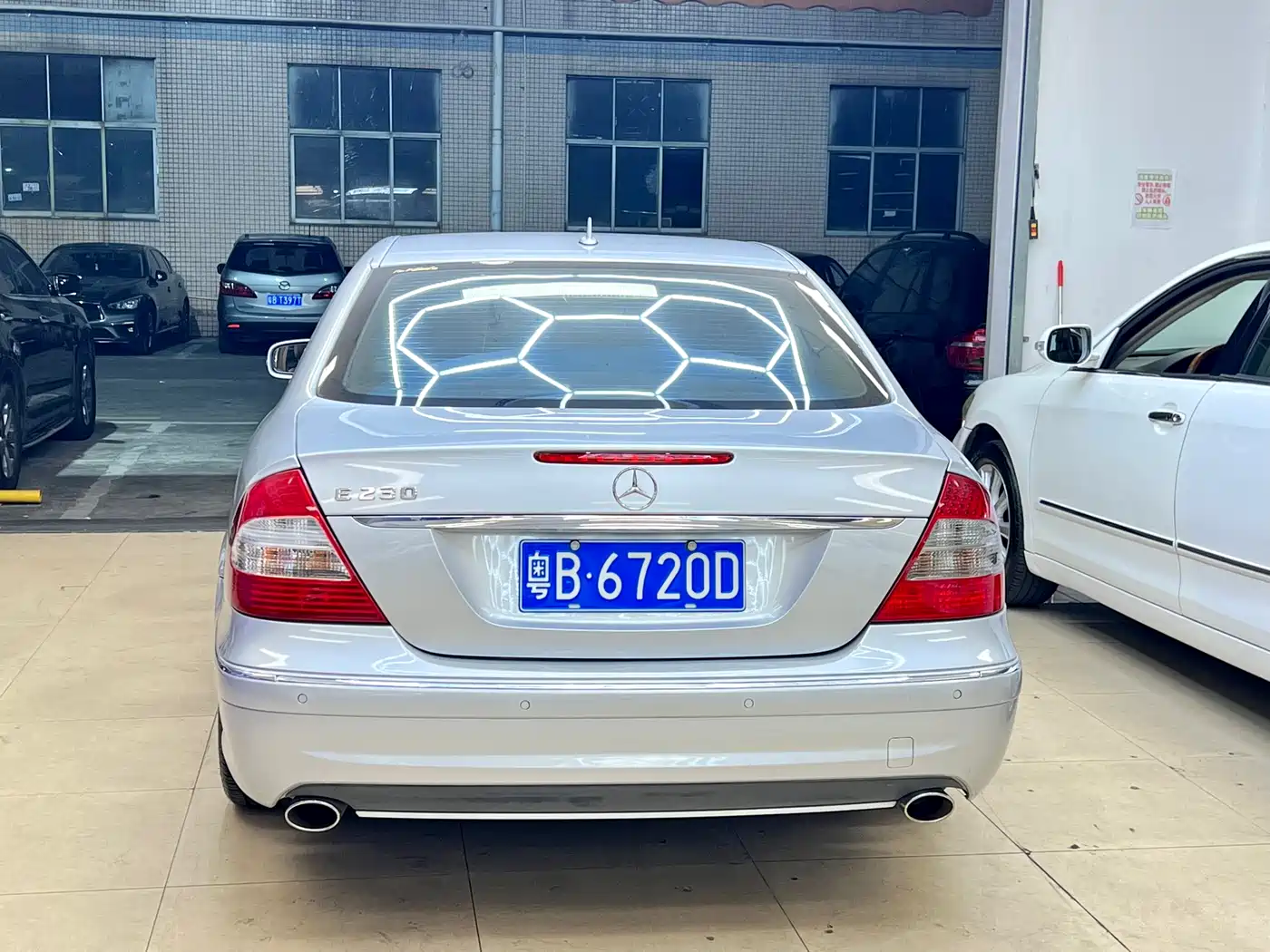 Mercedes-Benz E-Class 2007 Model E 230 Elegance фото 4