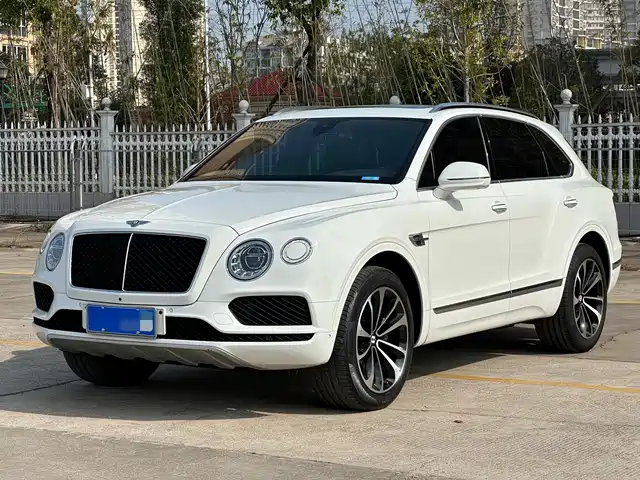 Bentley Bentayga 2018 4.0T V8