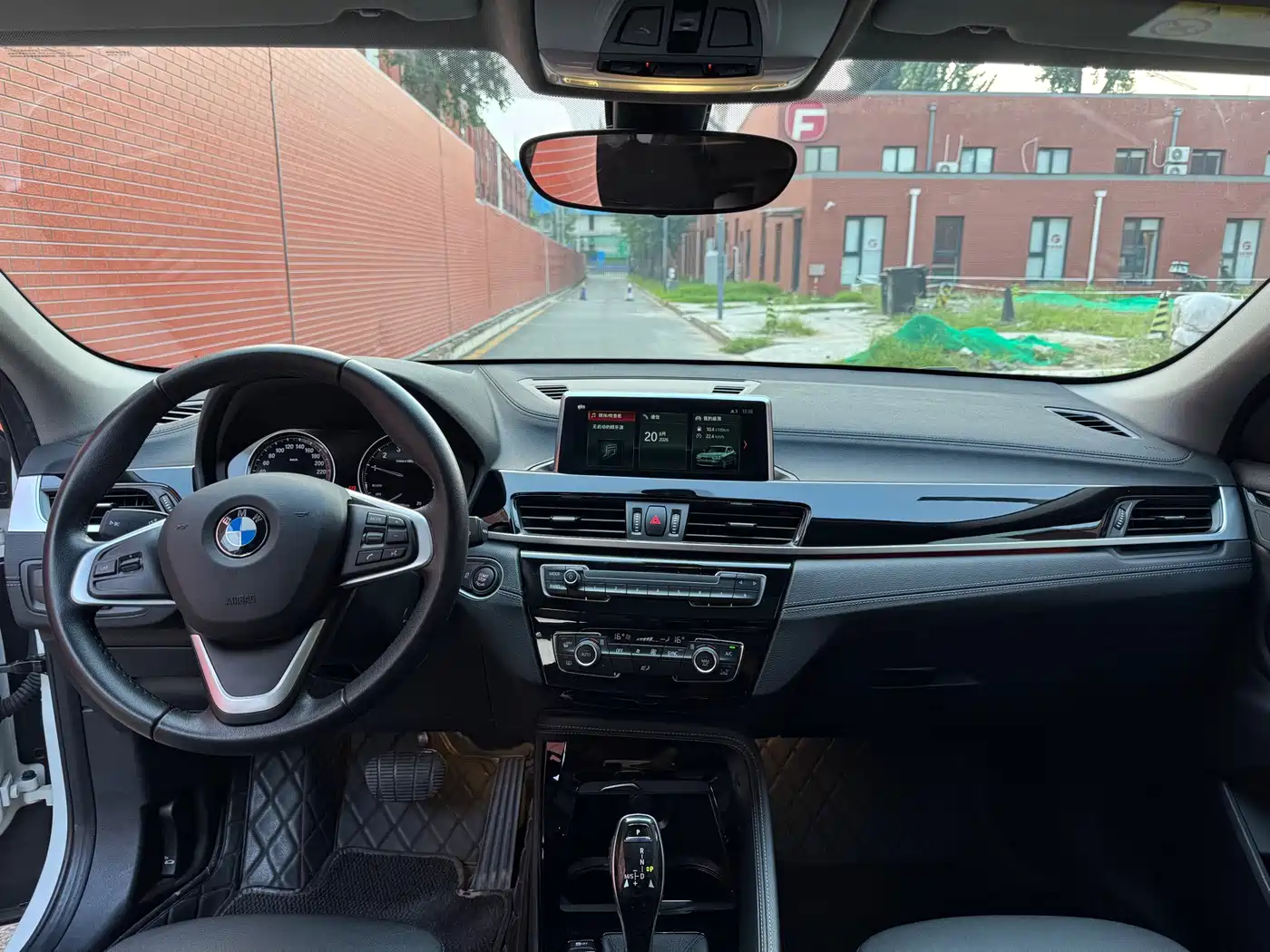 BMW X2 (Import) 2019 2019 sDrive25i Leading M Off-Road Package China VI