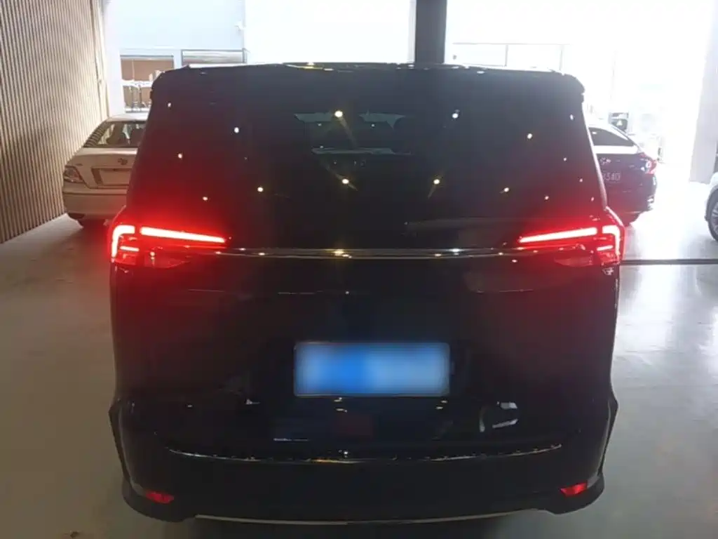 SAIC Maxus Maxus G50 2019 1.5T Automatic Elite Edition China VI фото 6