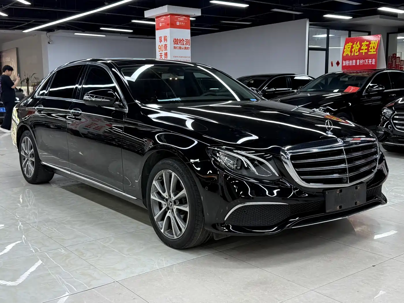 Mercedes-Benz E-Class 2019 E 300 L Luxury фото 3