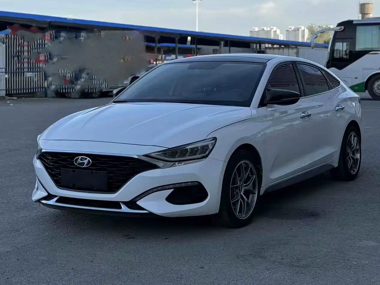 Hyundai Fista 2019 280TGDi Smart Speed Edition China VI
