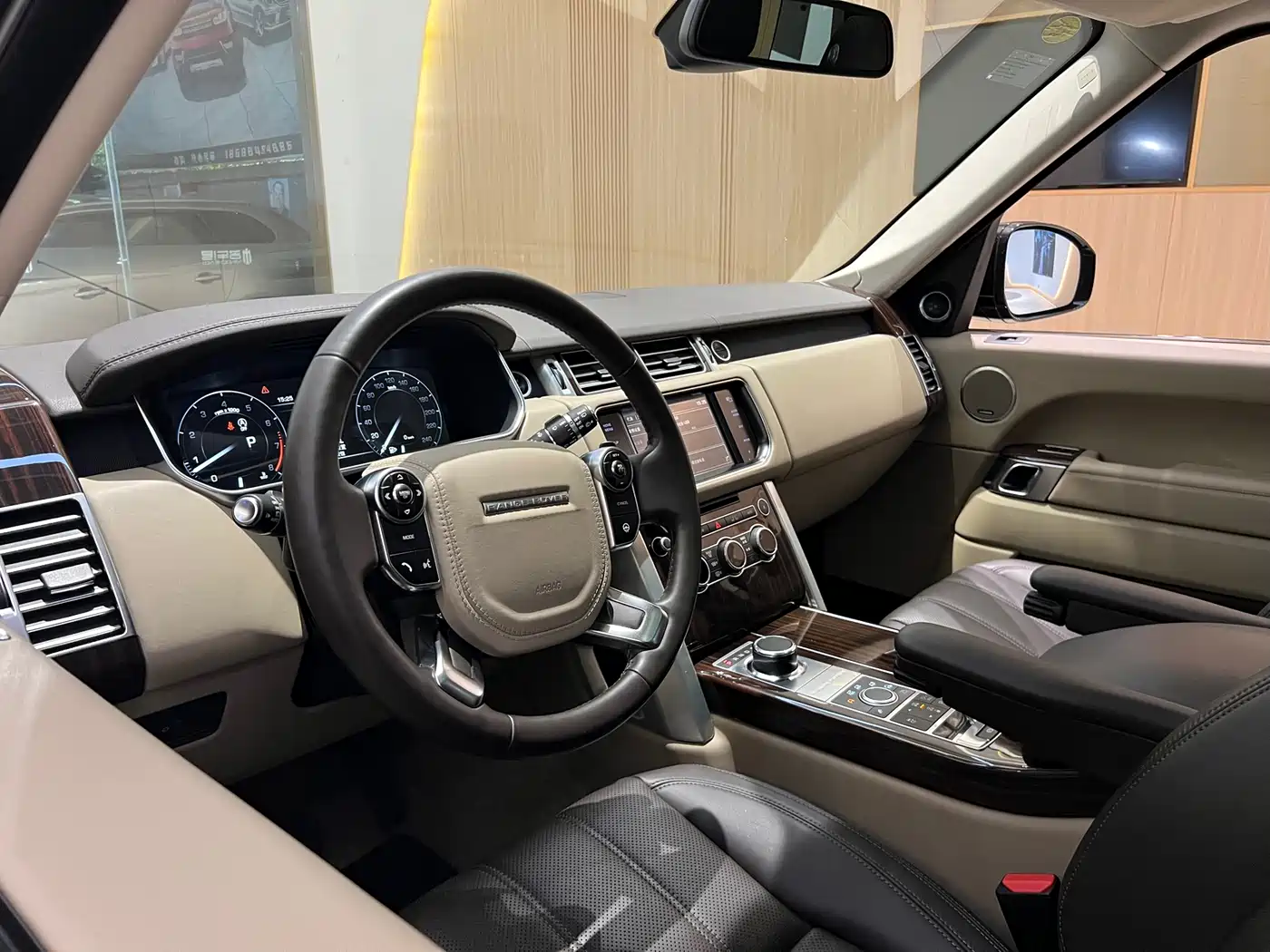Land Rover Range Rover 2014 3.0 SC V6 Vogue фото 8