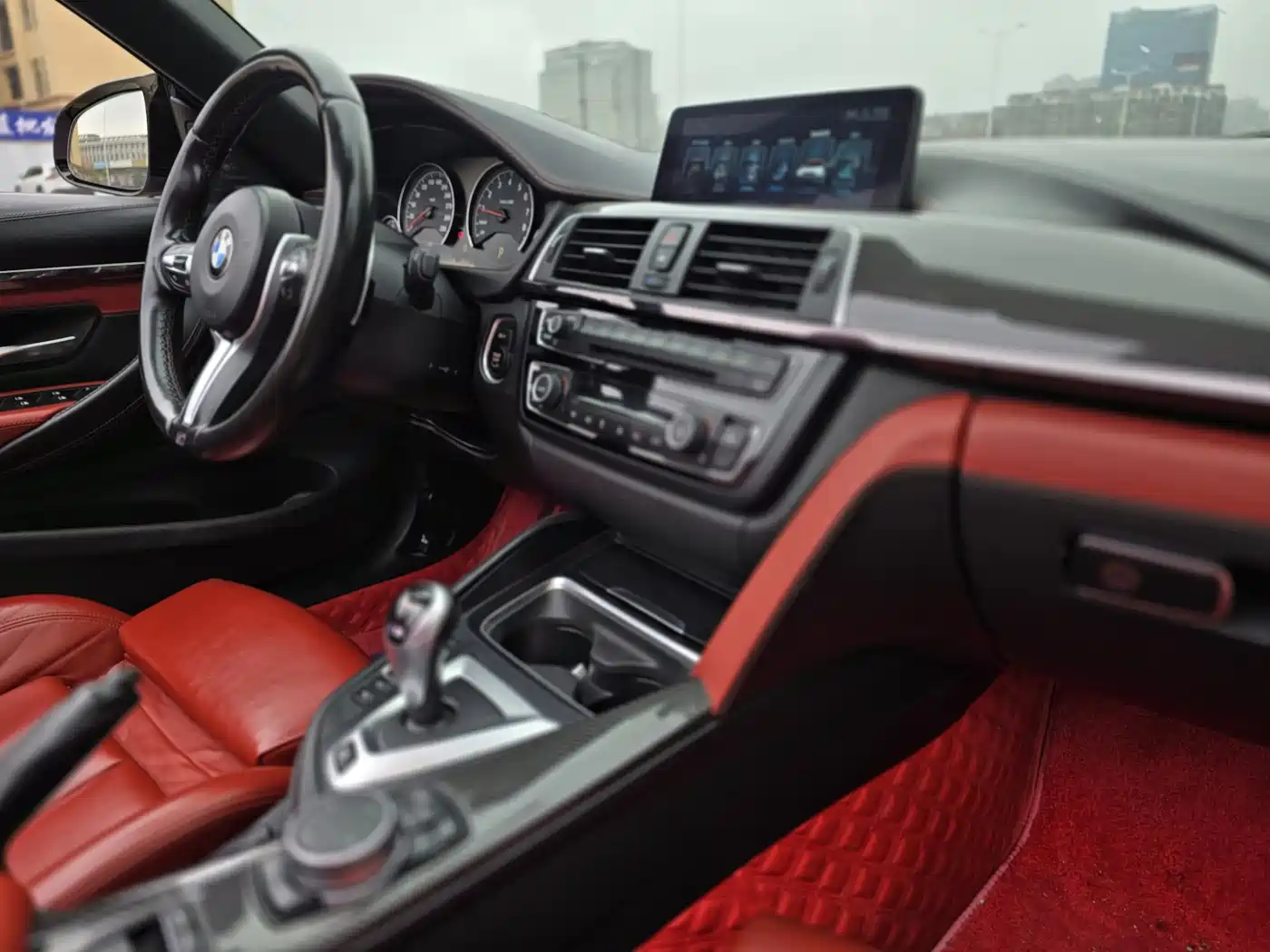 BMW M4 2014 M4 Convertible Coupe фото 7