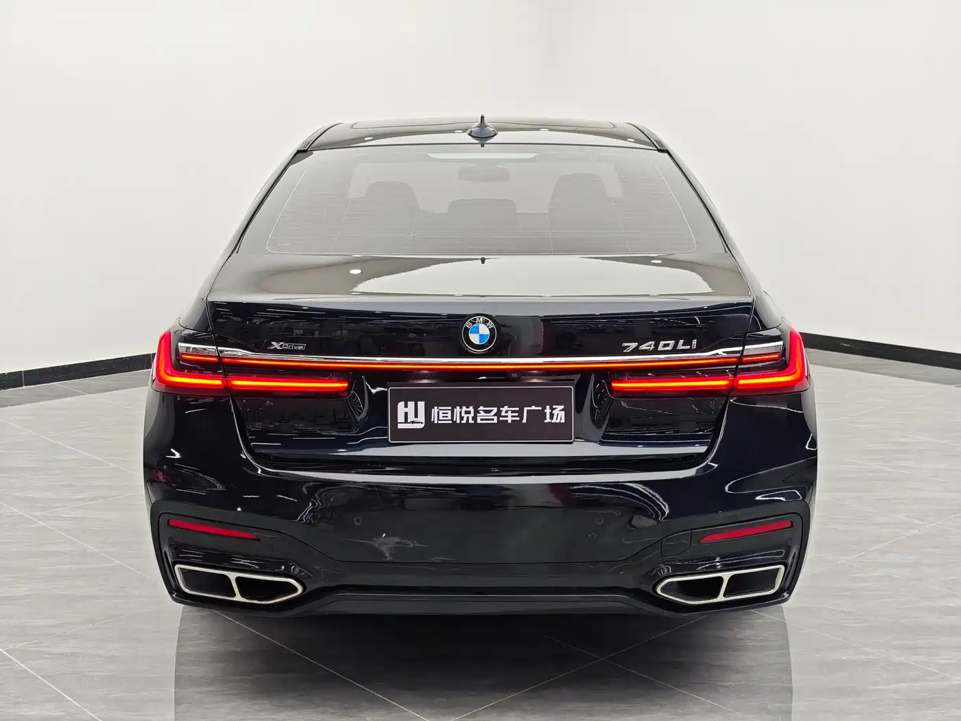 BMW 7 Series 2019 740Li xDrive Executive M Sport Package фото 4