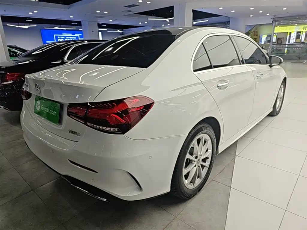 Mercedes-Benz A-Class 2022 Facelift A 200 L Sport Sedan Fashion Style фото 7