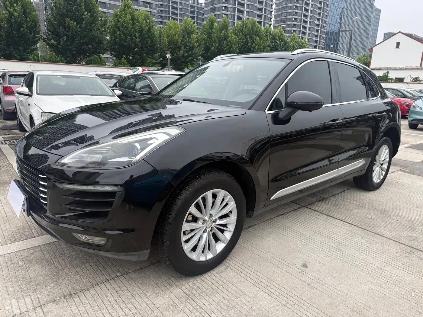 2019 Zotye SR9
