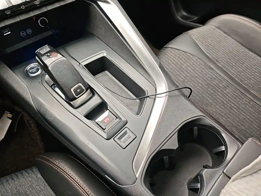 Photo 14 - Peugeot 4008