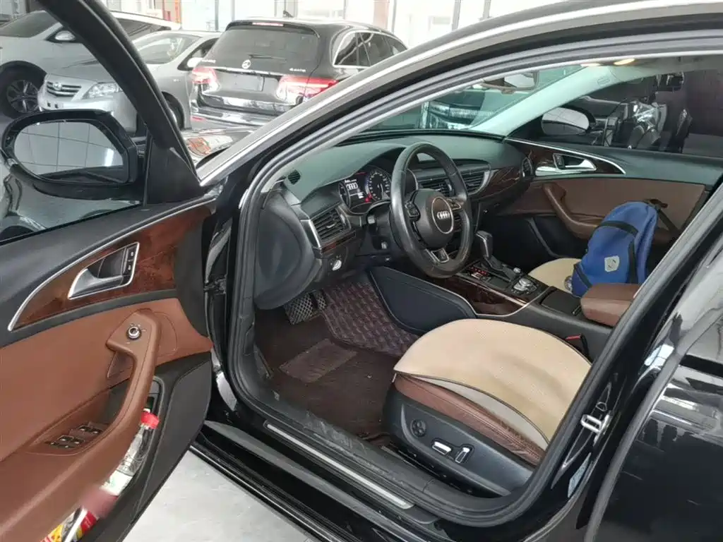 Audi A6L New Energy 2018 40 e-tron фото 15