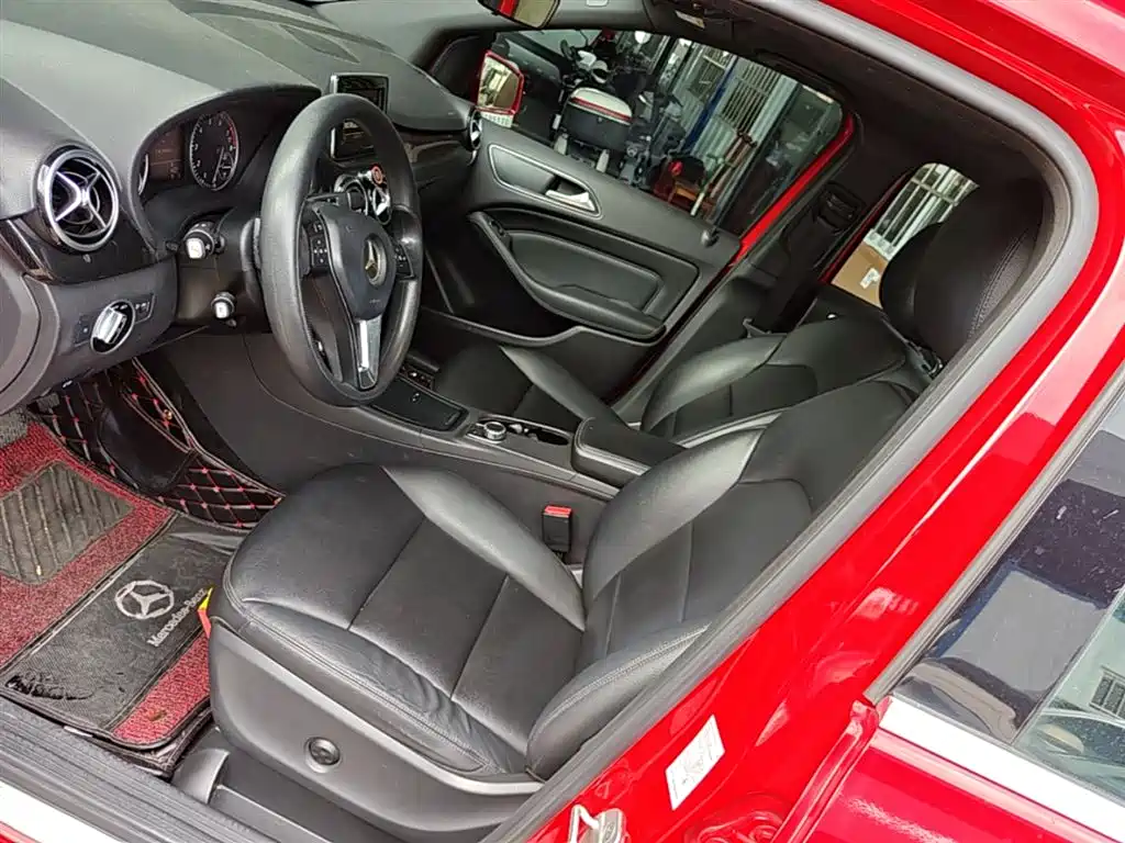 Mercedes-Benz B-Class 2012 B 180 фото 15