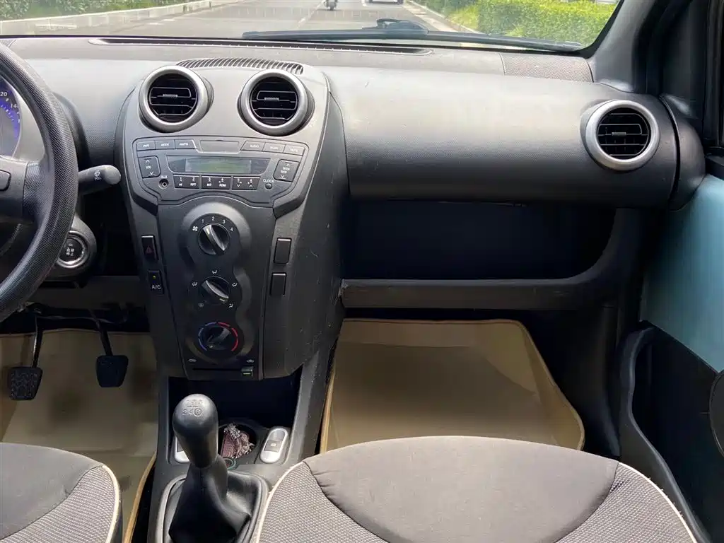 BYD F0 2015 2015 1.0L Yue Cool Model