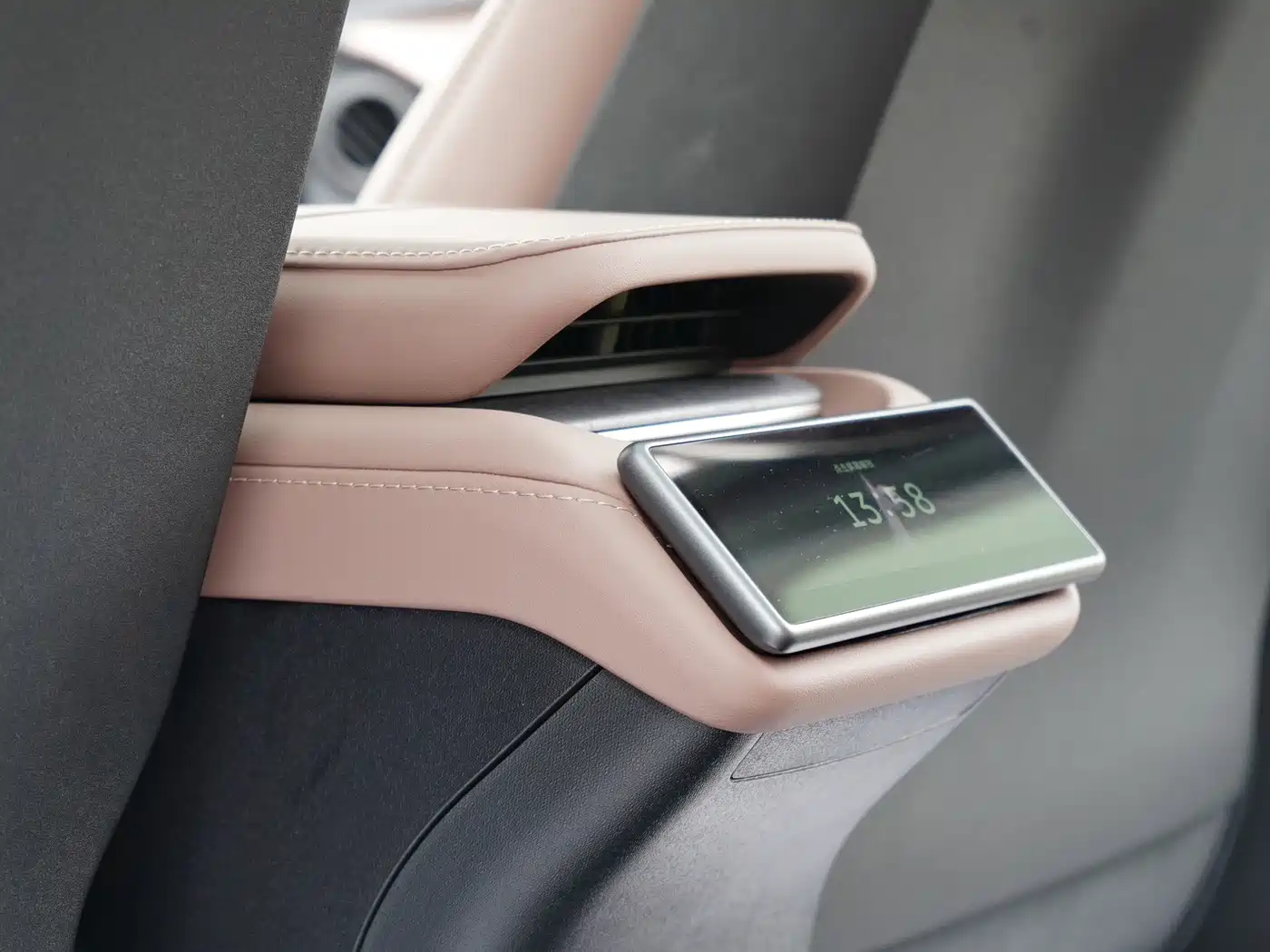 NIO EC6 2025 2025 75kWh