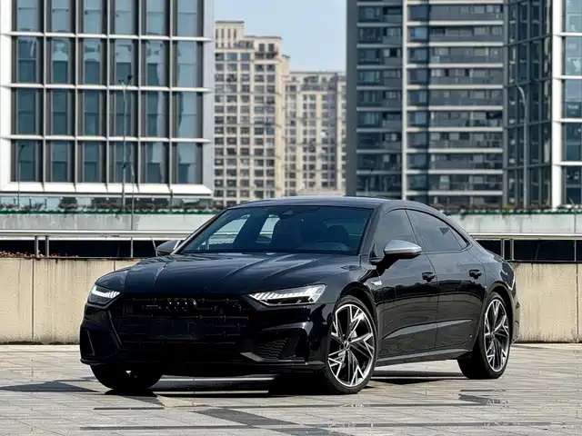 Audi A7L 2023 45 TFSI quattro S-line Black Warrior Edition