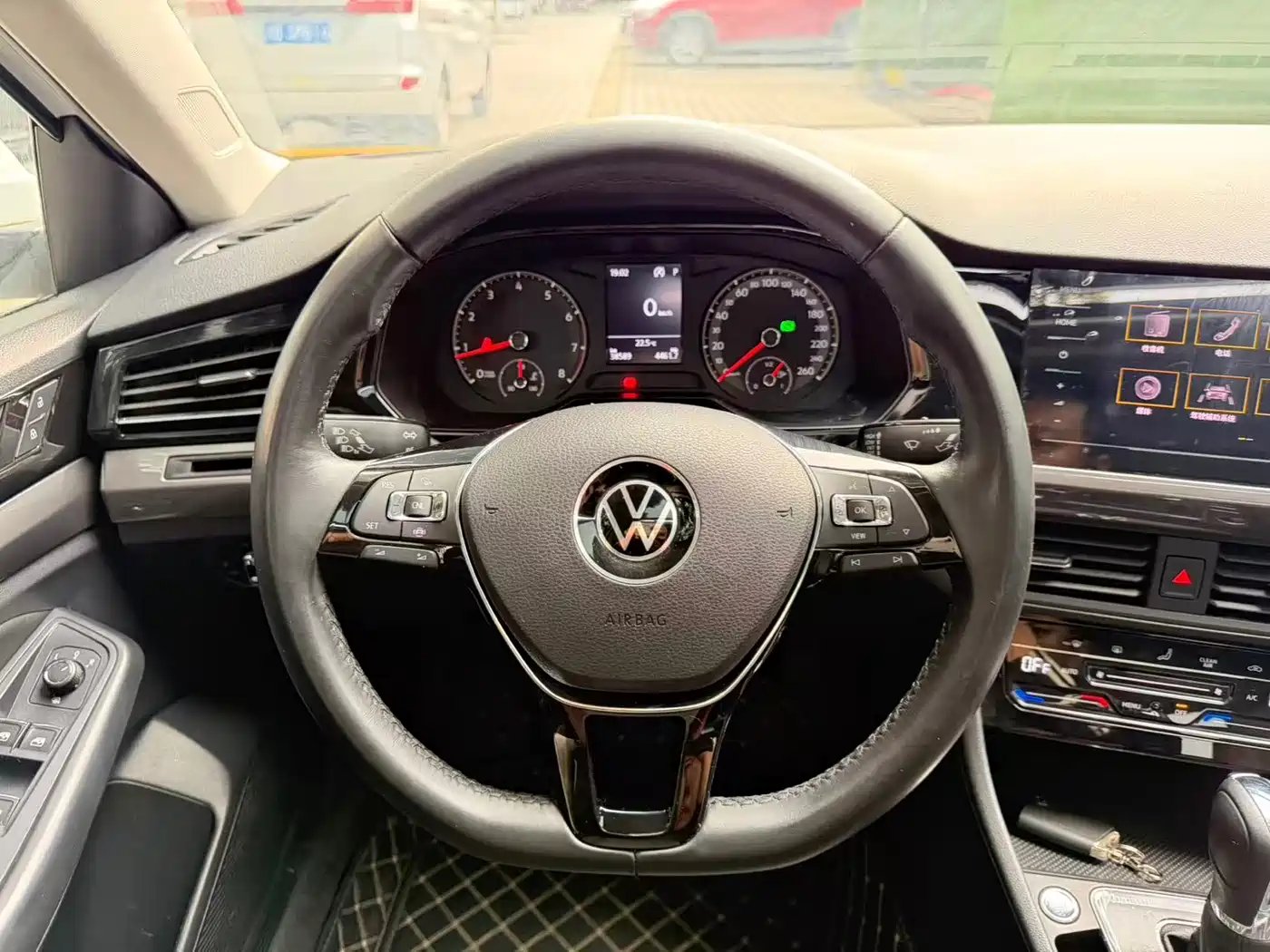Volkswagen Bora 2021 1.5L Automatic Elite Smart Edition фото 6