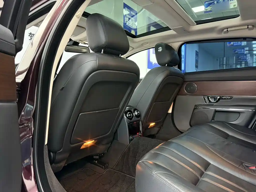 Jaguar XJ 2017 2016 XJL 3.0 SC 2WD Elegance Business Edition