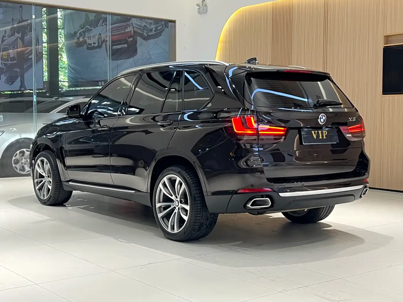 BMW X5 (Import) 2017 xDrive28i фото 5
