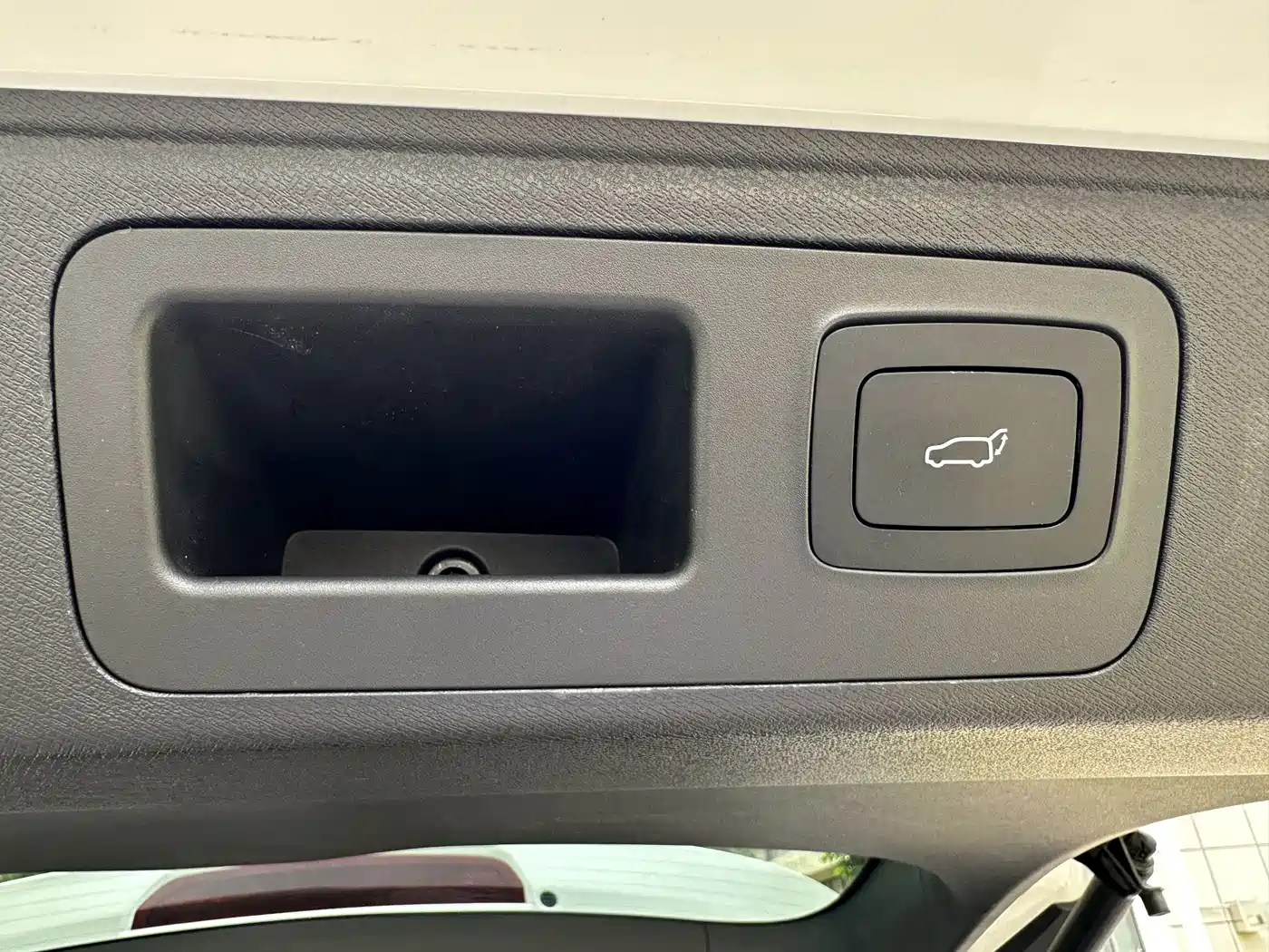 SAIC Maxus Maxus G70 2024 Model 2.0T Automatic Flagship 7-Seater фото 22