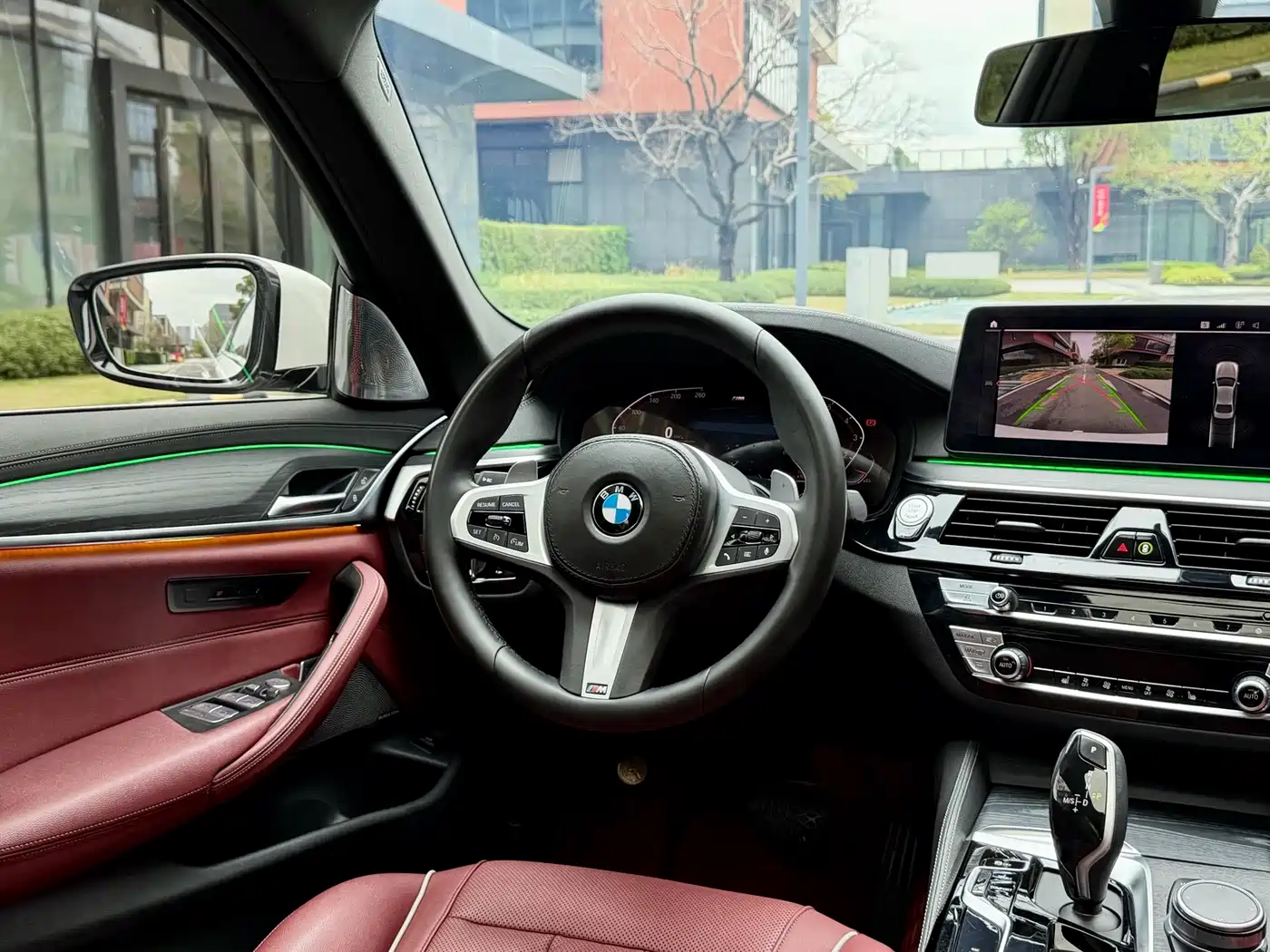 BMW 5 Series 2022 530Li Leading M Sport Package фото 22