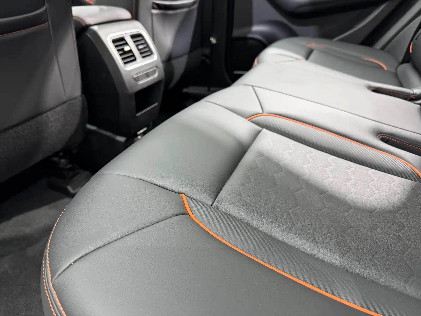 Фото 24 - Haval F7