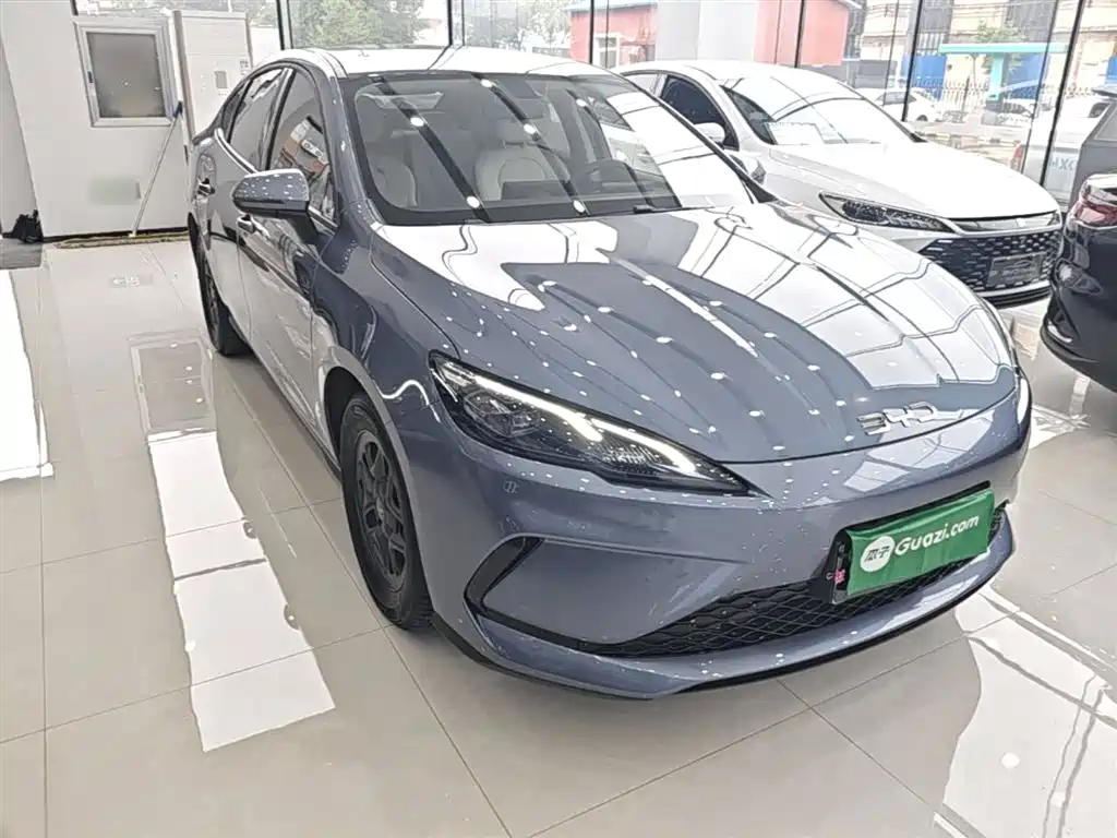 BYD Hai Bao 05 DM-i 2025 DM-i Smart Drive Edition 55KM Luxury фото 4