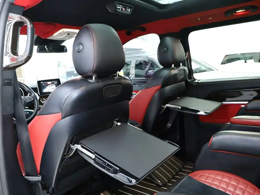 Mercedes-Benz V-Class 2016 V 260 Premium Edition фото 11
